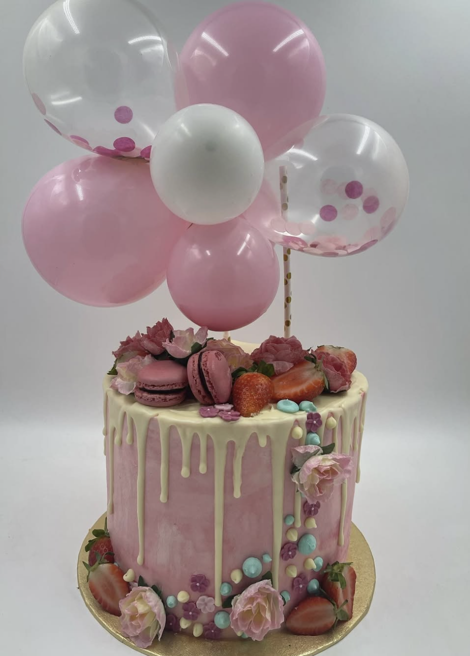 Celebration & Wedding Cakes